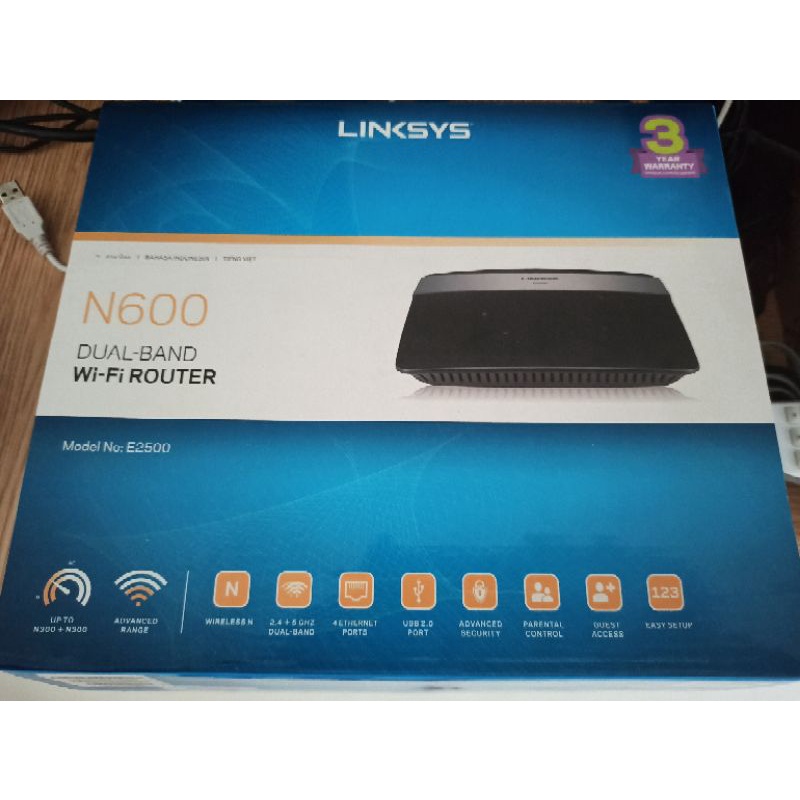 Linksys E2500 N600 Dual Band Wifi Router