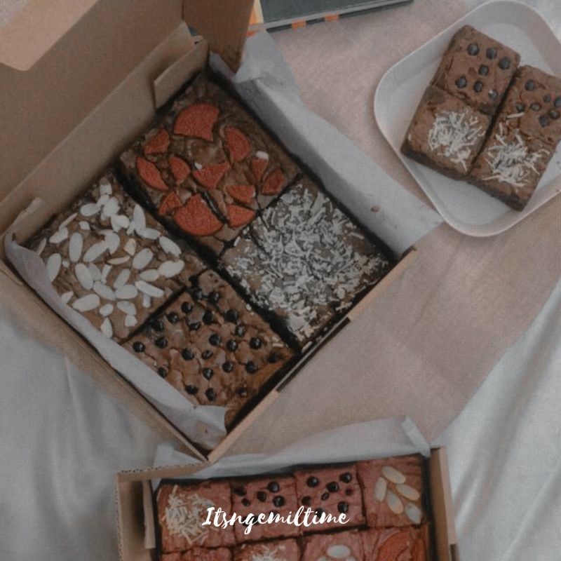 

BIGBRO (Big Brownies) | itsngemiltime, Cemilan manis, Fudgy brownies murah