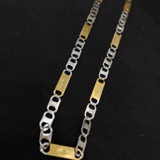 Kalung Titanium model nuri pipih variasi gold sikver besar panjang 45cm