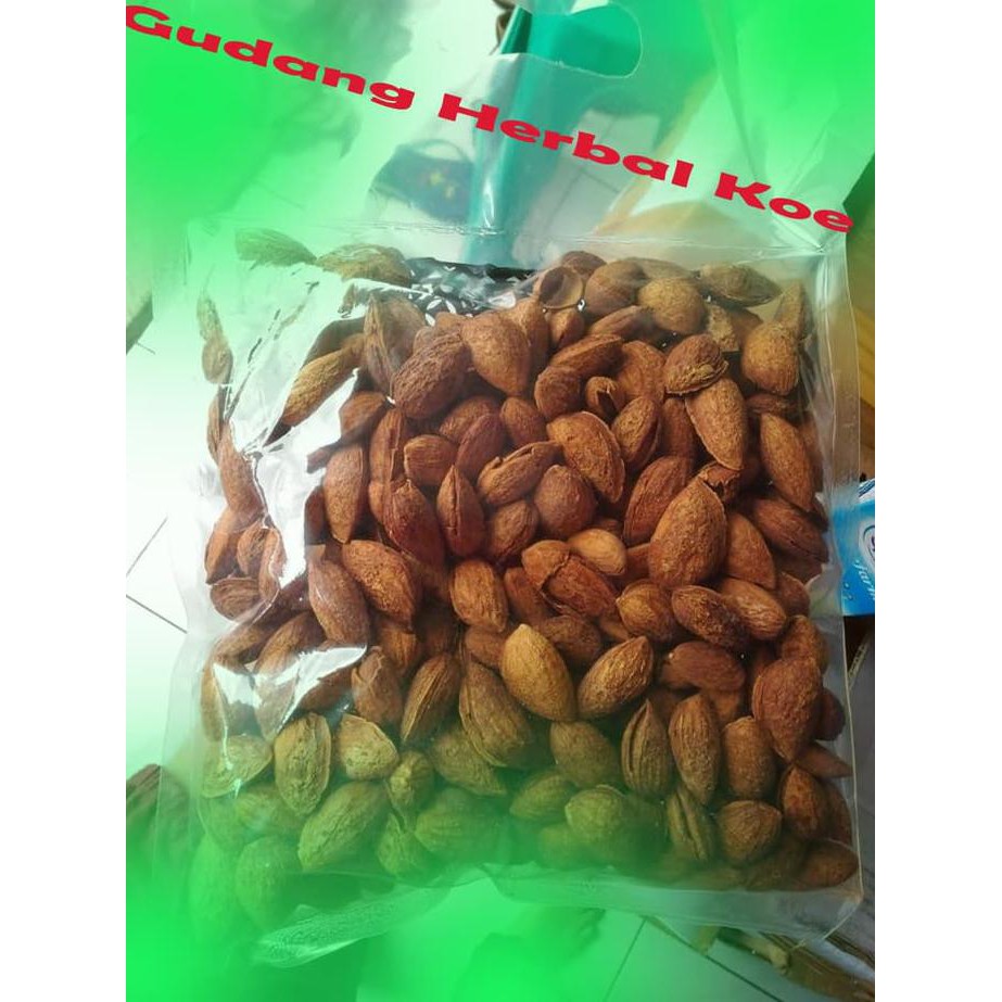 

Kacang Almond 500Gram Mentarieka_Shop