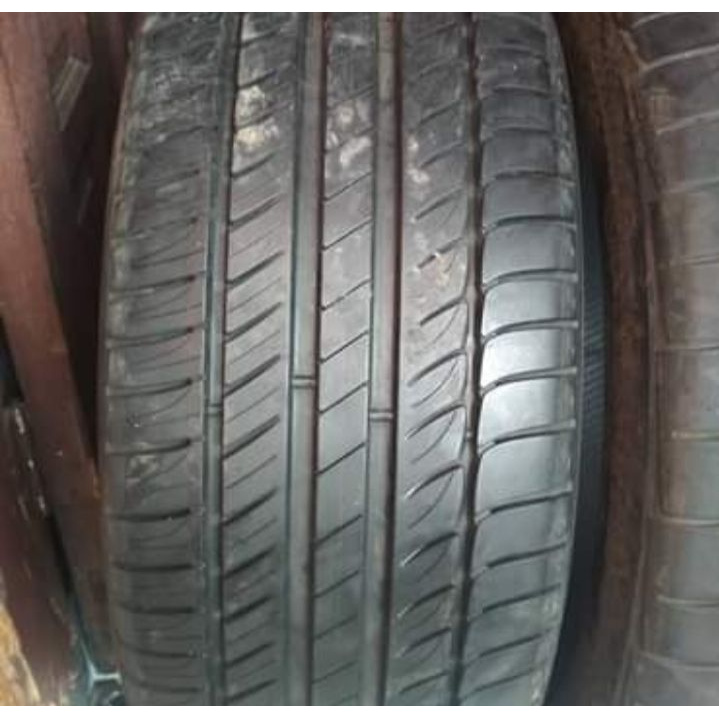 BAN MOBIL SECOUND 215/50 R17