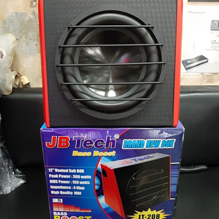 Subwoofer 12 inch Aktif JB Tech JT-208