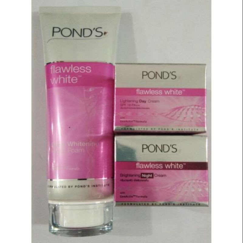 STOK TERBATAS PAKET KOMPLIT  PONDS FLAWLESS WHITE (ffoam 100ml,day 10gr dan night 10gr)