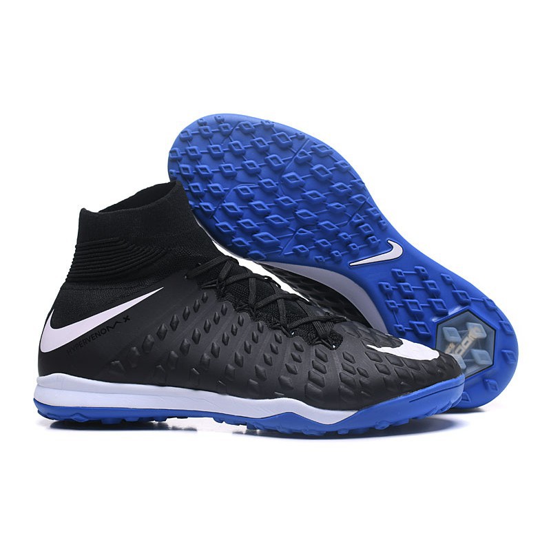 nike hypervenom sneaker