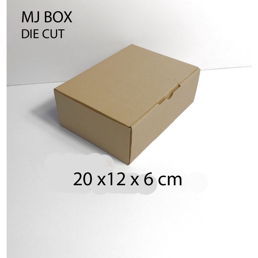 

kardus/karton/box. uk. 20x12x6cm..DIE CUT
