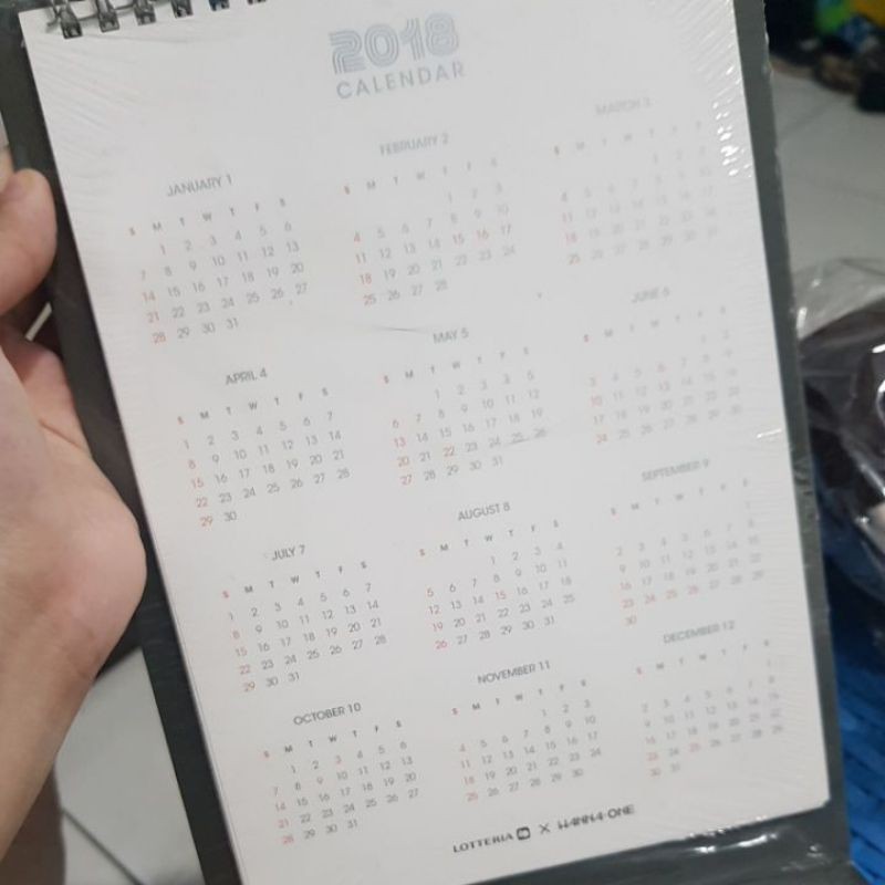 [WANNA ONE] CLEARANCE SALE / 2018 CALENDER LOTTERIA X WANNA ONE
