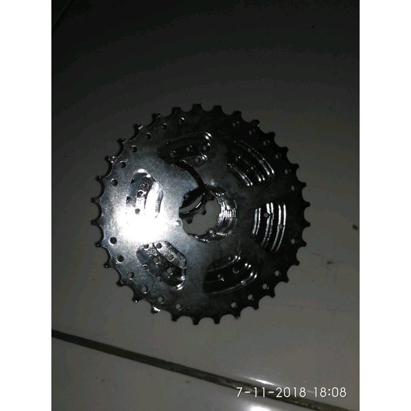 JKR21   sproket cassete 8 speed cstar