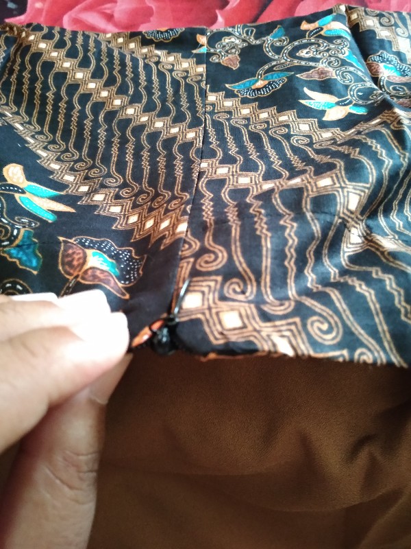 Atasan Batik Dolby Dolbi Dobby Doby Tenun Sutra Tulis Halus Katun Atbm Baron ,sarombit Atasan