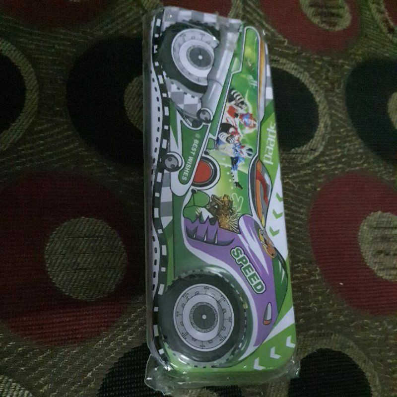 

Tempat Pensil kaleng