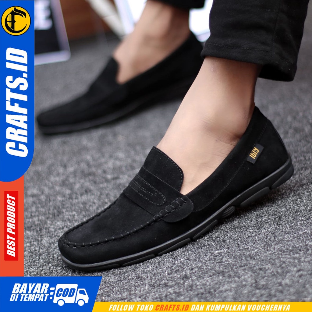 CRAFTS Sayouri - Sepatu Slip On Pria Casual