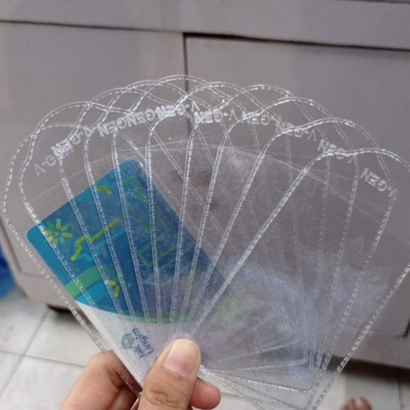 

Sampul KTP Plastik Penlindung E-money ATM Kartu