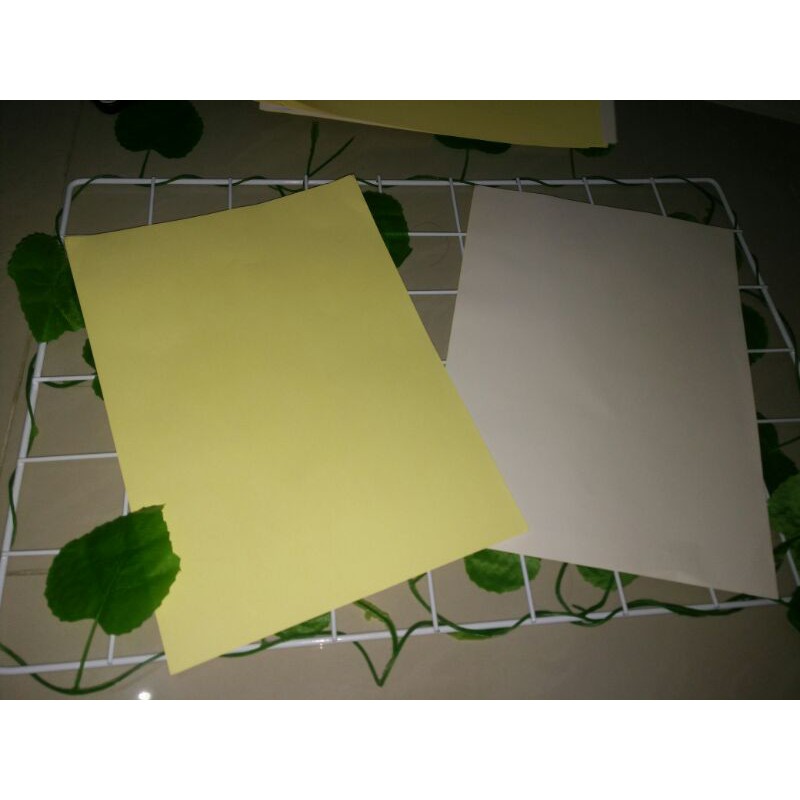 

Kertas stiker A4 GLOSSY