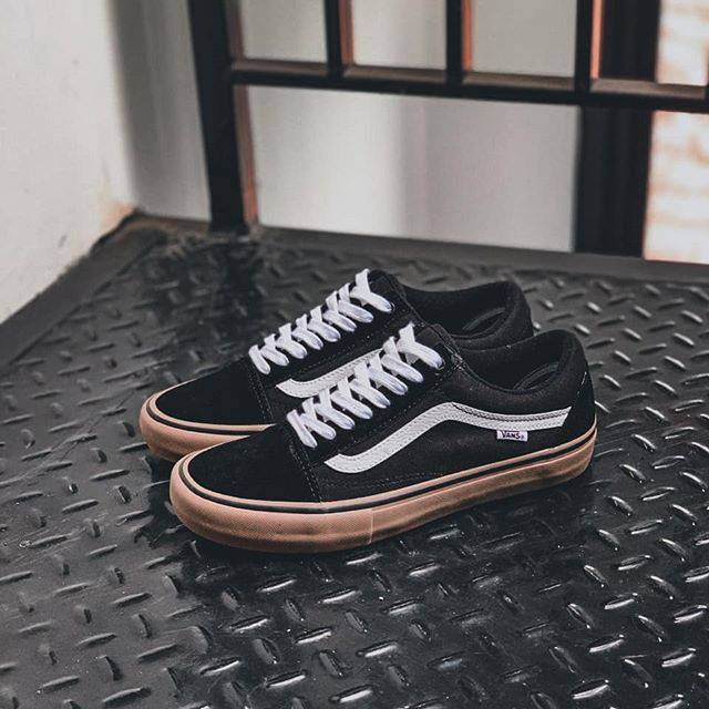 Vans Oldskool Pro Black Gum