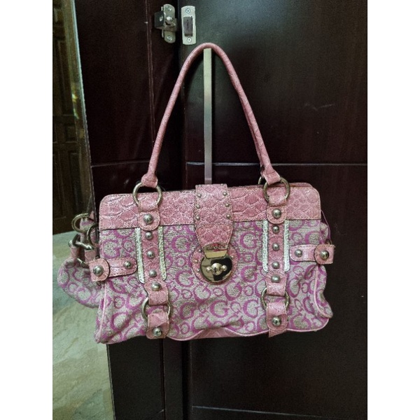 tas Guess authentic preloved