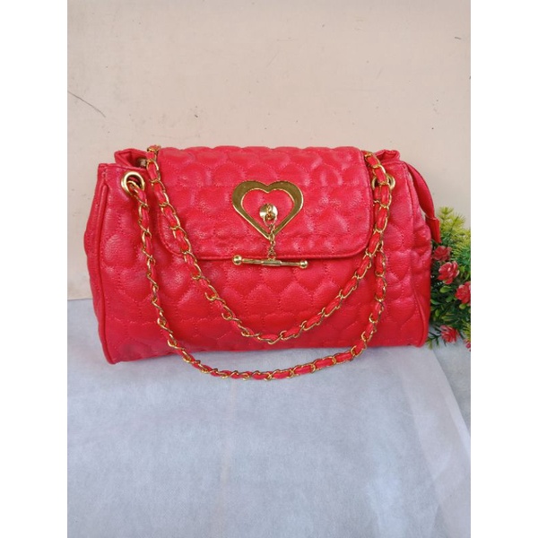 SHOULDER BAG /SLING MERAH ALA LOVE CAT FULL KULIT,  PRELOVED TAS KULIT RANTAI,  ALA LOVECAT