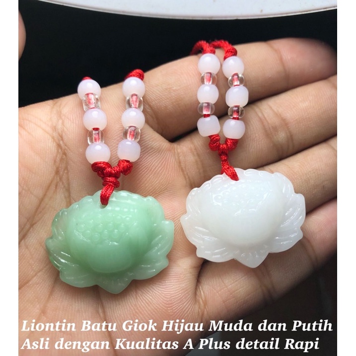 Liontin Batu Giok Hijau Muda dan putih Bunga Mawar Sepasang