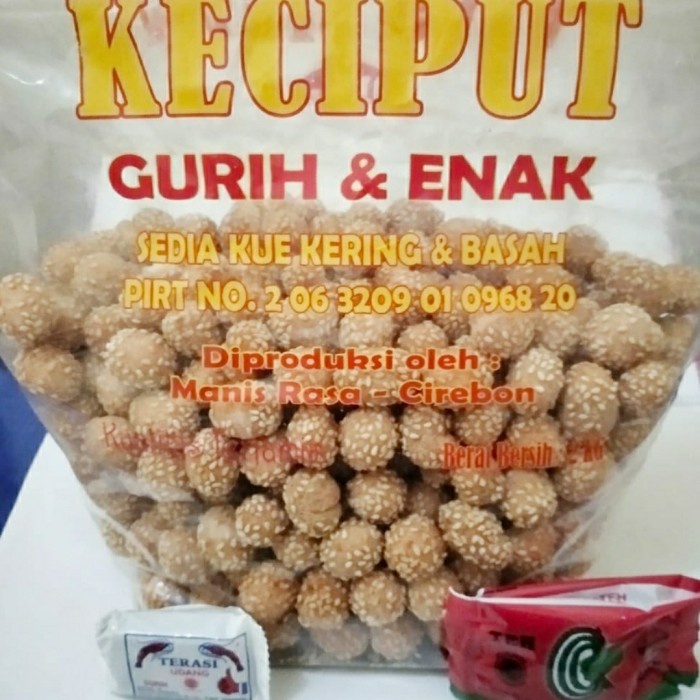 

TERLARIS ONDE ONDE KUE WIJEN KUE KETAWA ONDE KETAWA KECIPUT WIJEN 250 GRAM