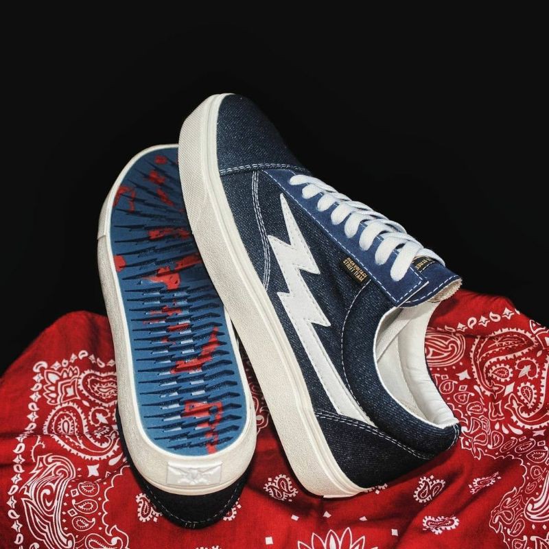 WORD DIVISION x TEARING EYE || BLOOD DENIM COLLABS W/ ISSER