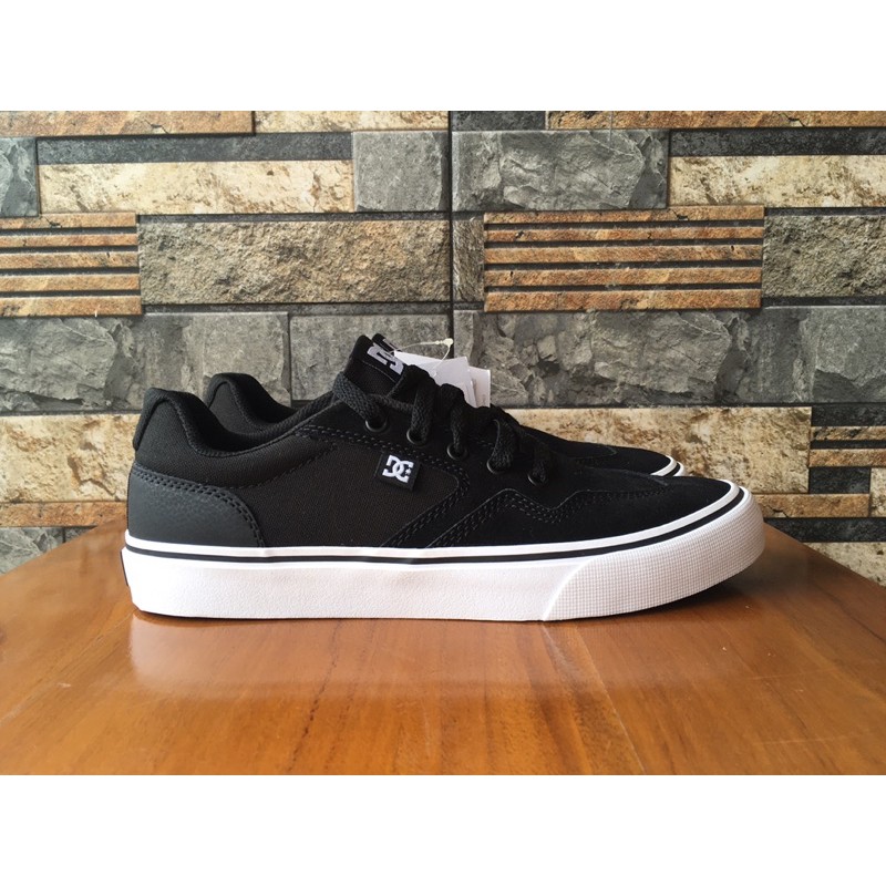 DC Shoes Rowlan SD Black White Original BNIB