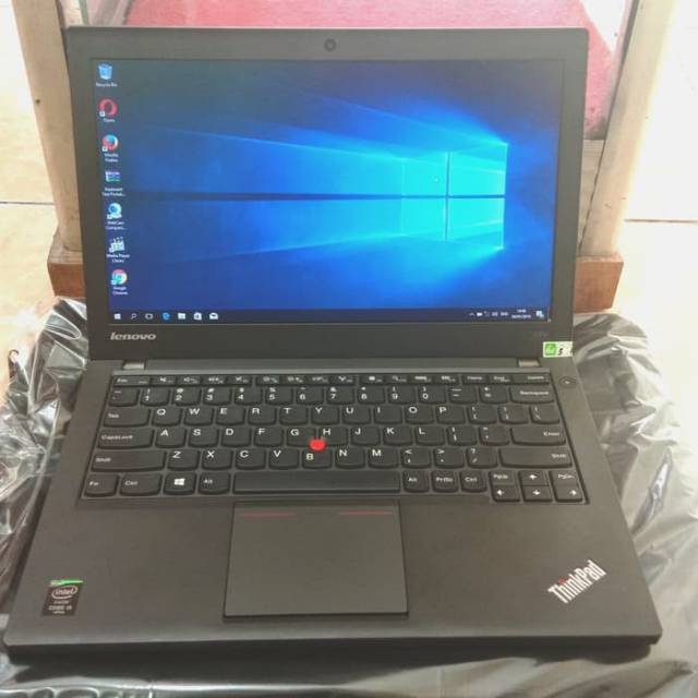 LENOVO X240 core i5 -  Thinkpad gen 4 - laptop murah second untuk gaming editing kuliah