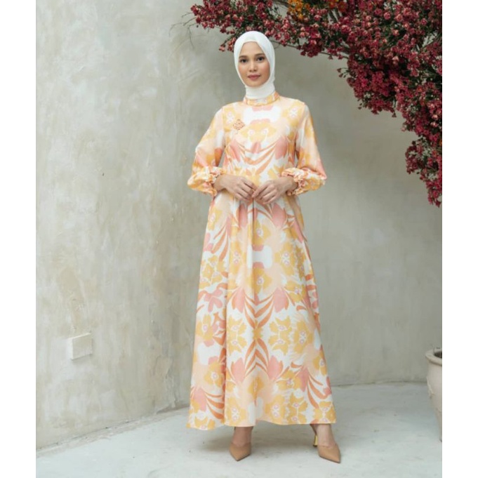 Sheila dress in Lemongrass wearing klamby L NEW NO REJECT