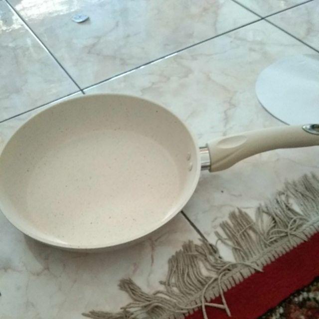 Kuali Keramik Wajan Induksi