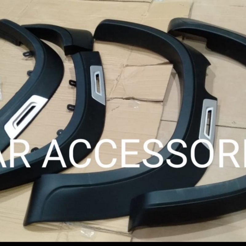 Over fender triton 2020-2021 pake lampu