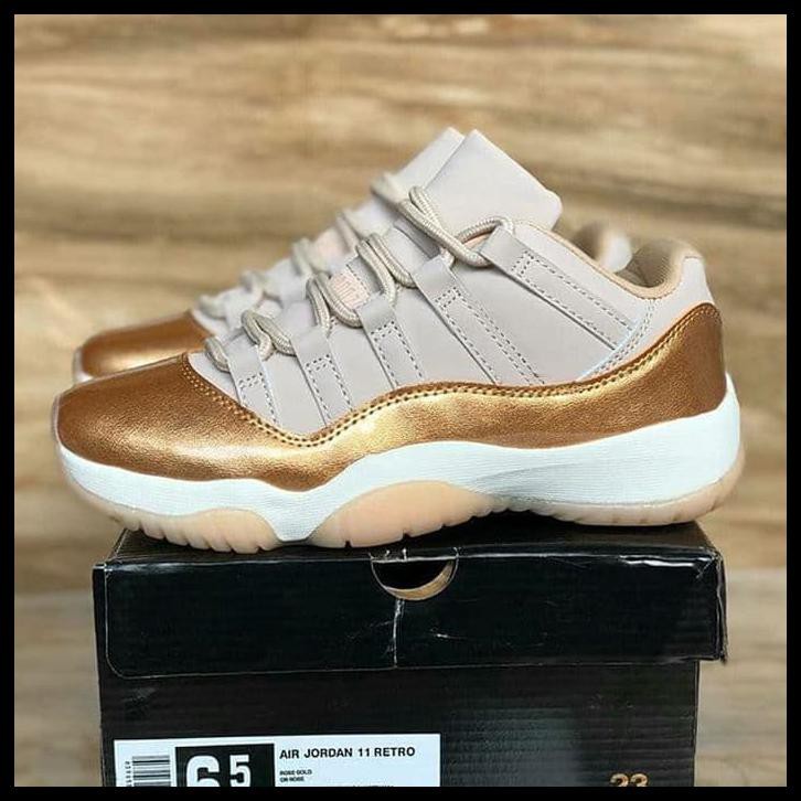air jordan 11 retro low gold