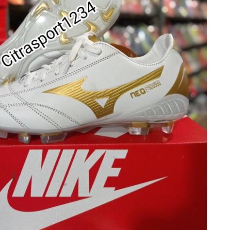 Sepatu bola Mizuno murah ( BISA )Sepatu bola MIZUNO TERBARU NEO SHIIN grade original MURAAH sepatu b