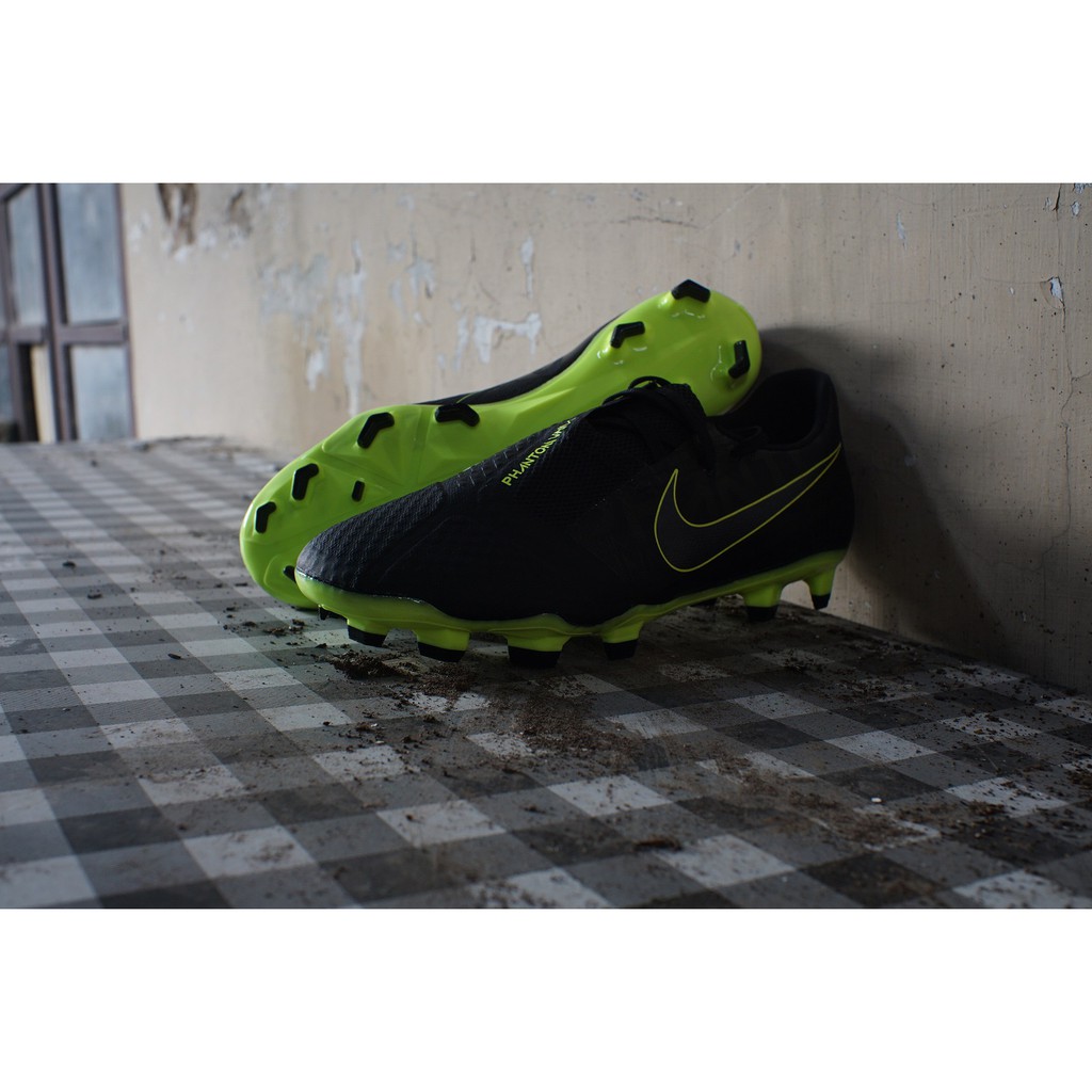 Sepatu Bola Nike Phantom Venom Academy FG Black Volt Original BNIB