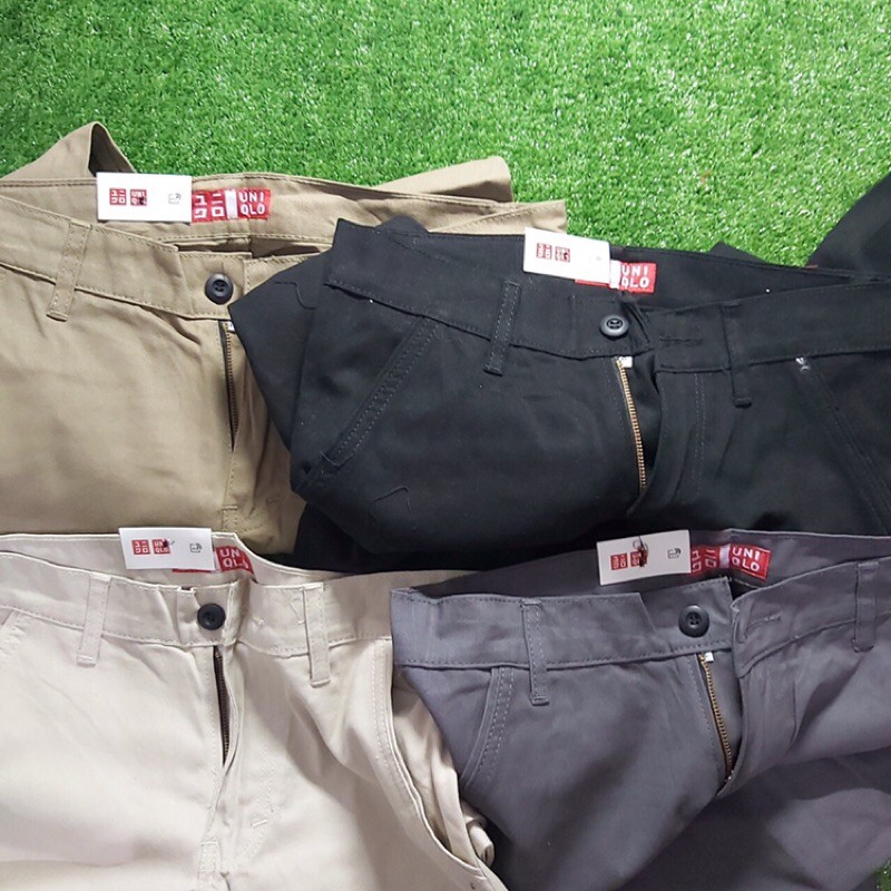  celana  chino panjang uniqlo  premium full label tag 