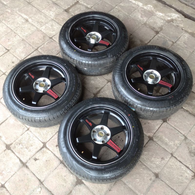 VELG SEKEN BEKAS COPOTAN MOBIL MODEL TE37 HSR TOKYO RING 17 PCD 5X114,3 + BAN SEKEN 225 55 DAN 235 5