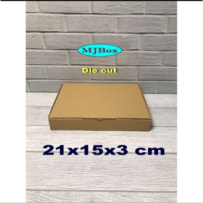 

KARDUS UK. 21x15x3 CM....DIE CUT KARTON BOX UNTUK KOTAK BAJU-AKSESORIS-SOUVENIR DLL MODEL BOX PIZZA