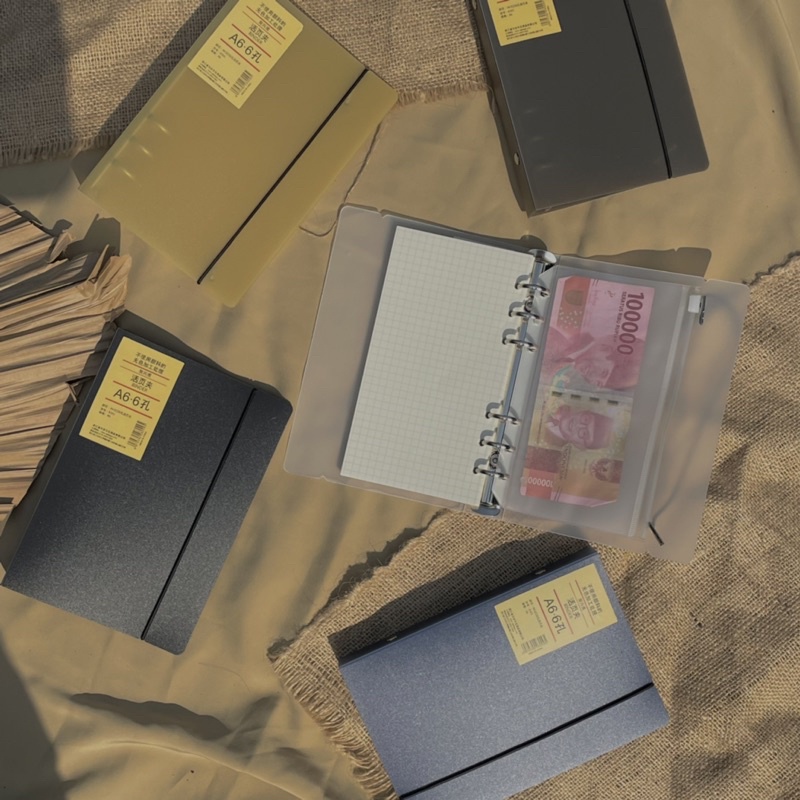 

Binder Transparan A6 / Binder Bening A6 / Binder Sinking Fund A6