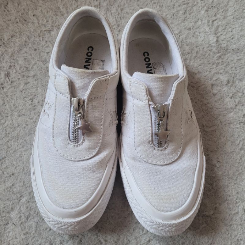 CONVERSE one star size 36 with box | Preloved