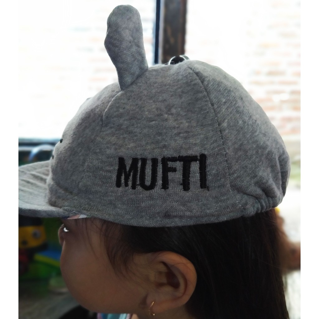 Topi bayi karakter kucing bisa pake nama sendiri