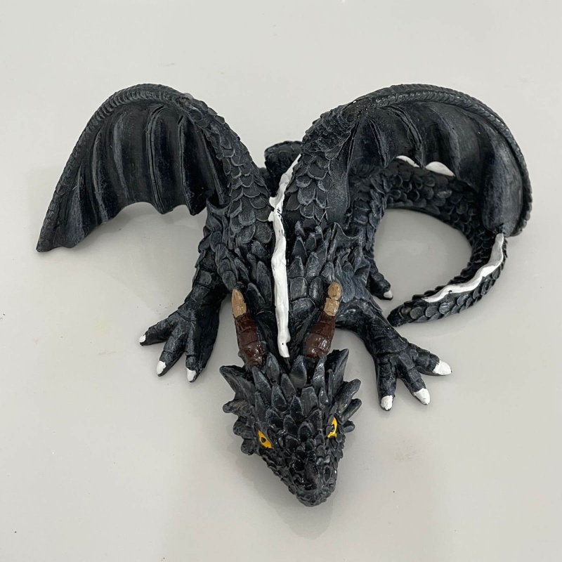 Ornamen Desain Naga Gaya Gothic Untuk Dekorasi Pesta Halloween