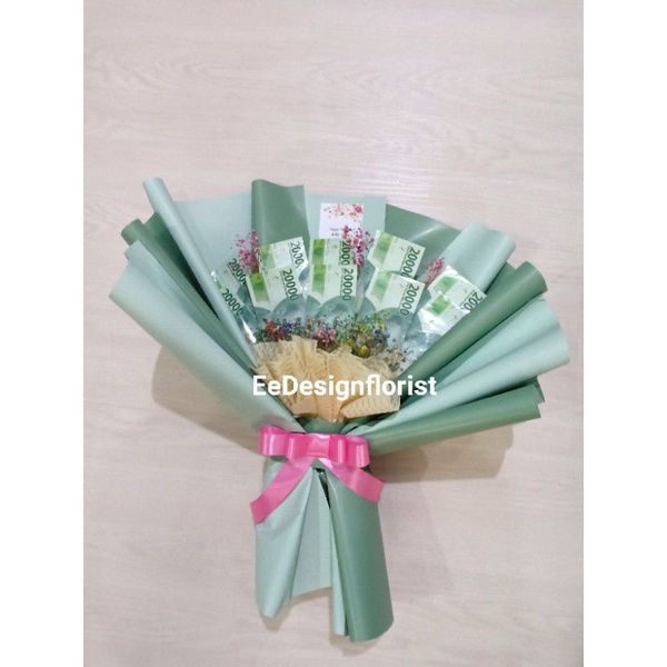 Buket uang asli paling murah 20rb/10 lembar.