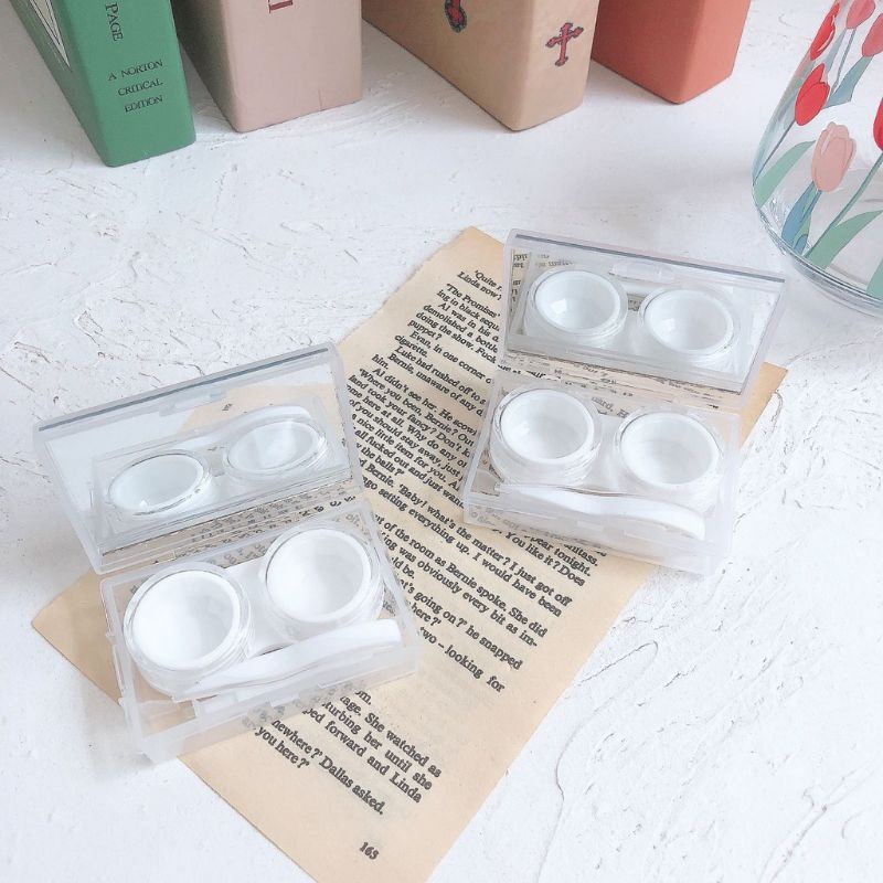 TEMPAT SOFTLENS DENGAN KACA DAN PENJEPIT TEMPAT PENYIMPANAN SERBA BAGUS (Tempat softlen)