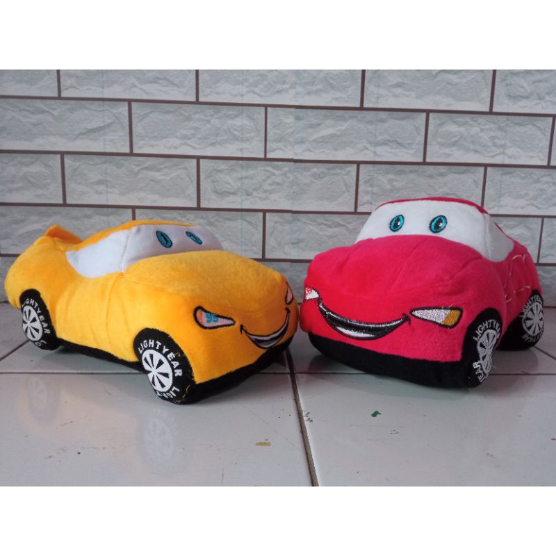 BONEKA CARS MCQUEEN L