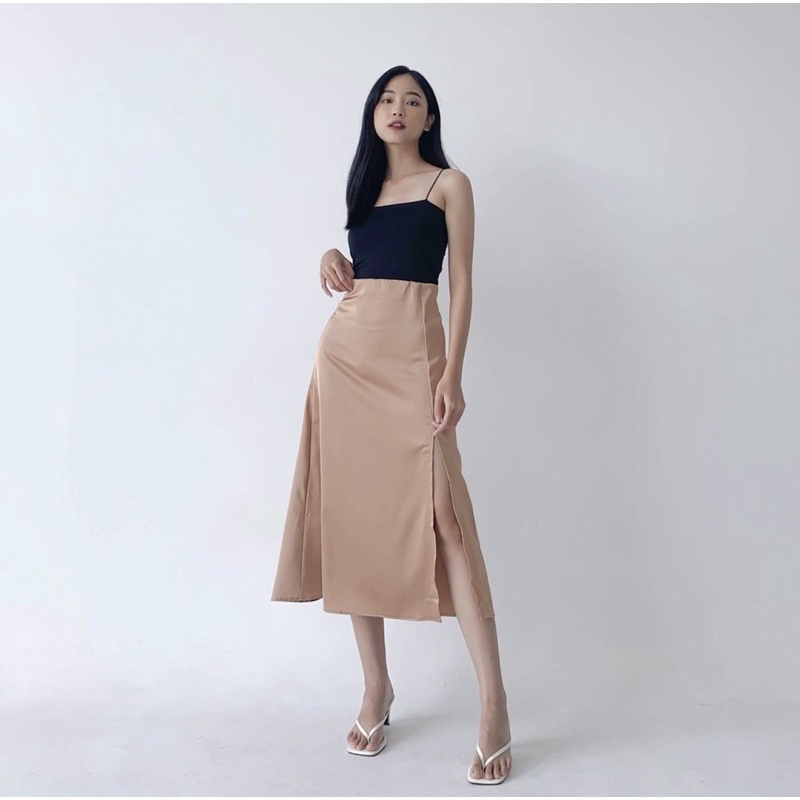 MADELINE SATIN MIDI SKIRT PREMIUM KOREA - ROK PESTA SATIN WITH SLIT MEWAH - SKIRT 3/4 - ROK KONDANGAN - HADIAH / KADO ULTAH WANITA