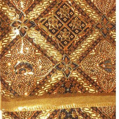 jarik prada emas amin rais