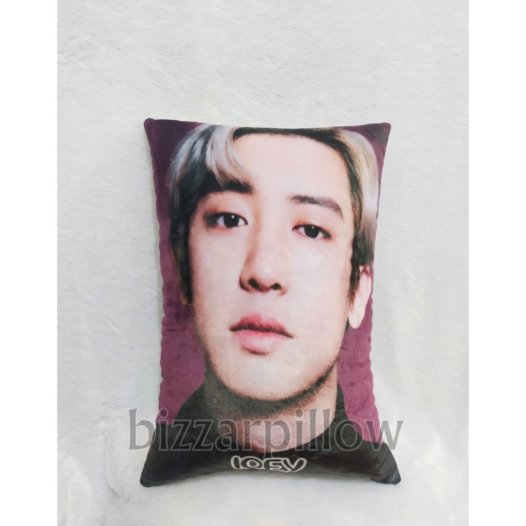 Bizzarpillow Bantal Foto Custom Fullprint 40x60 cm KPOP BTS BZ028