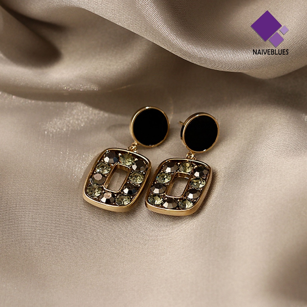 Naiveblue 1 Pasang Anting Tusuk Gantung Desain Geometri Kotak Unik Hias Berlian Imitasi Untuk Wanita