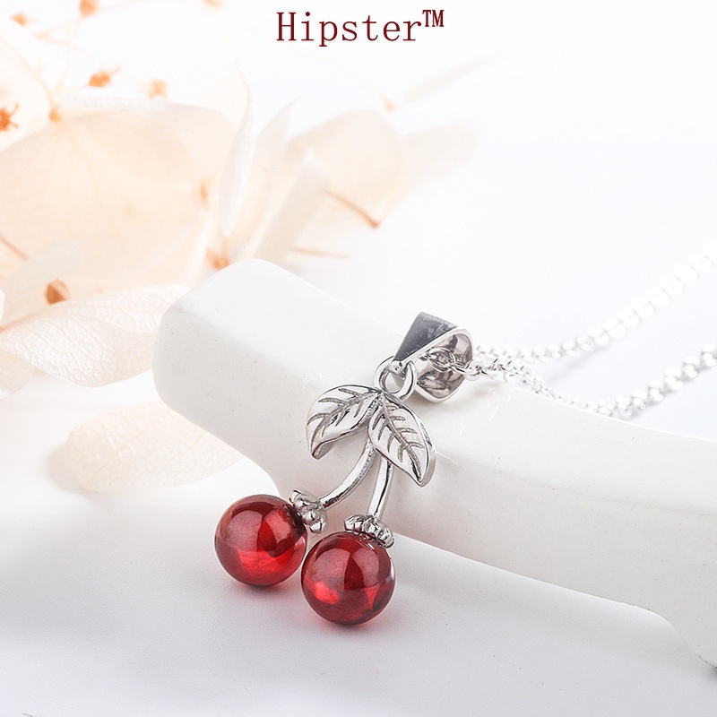 Classic Hot Sale Red Agate Cute Sweet Cherry Pendant Necklace