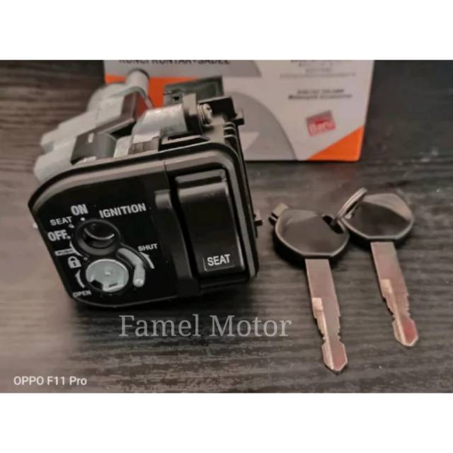 KUNCI KONTAK SET PLUS JOK VARIO 110 FI KUNCI KONTAK VARIO 110 FI KOMPLIT