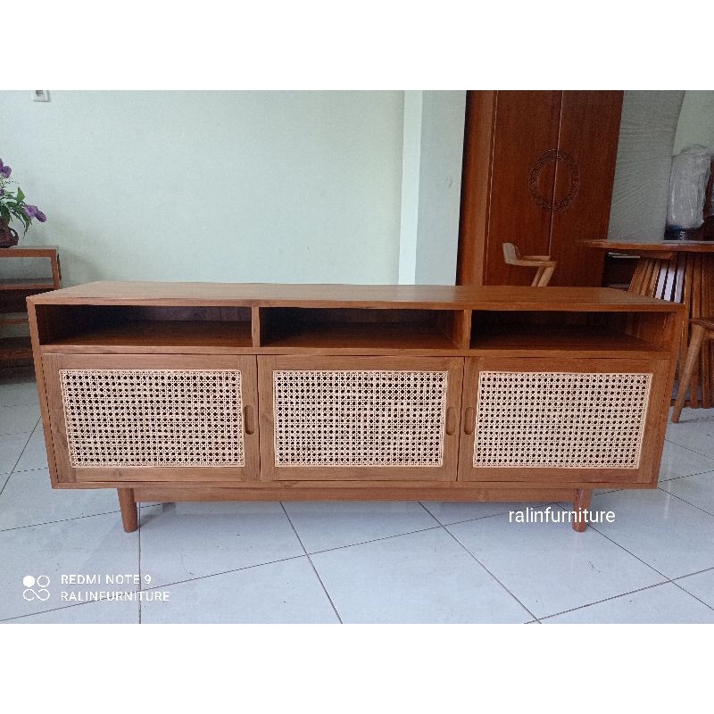 meja tv, rak tv, bufet tv, meja tv kombinasi rotan