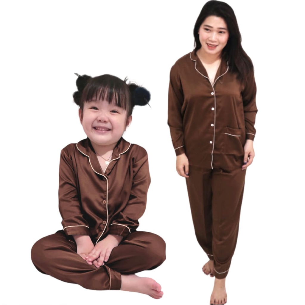 PIYAMA LENGAN PANJANG / BAJU TIDUR COUPLE IBU AYAH DAN ANAK COWOK CEWEK BAHAN SATIN SILK COKLAT