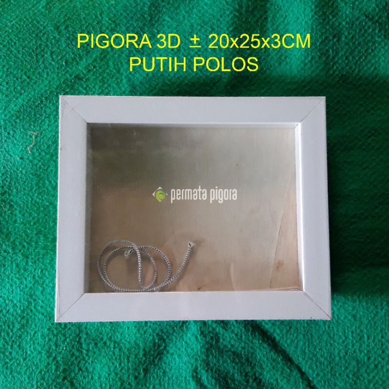 Pigura 3D 20x25cm Putih polos, dalam +/- 3cm,
