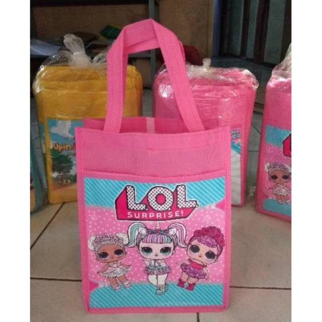 

READY SIAP KIRIM LOL tas souvenir ultah kantong depan